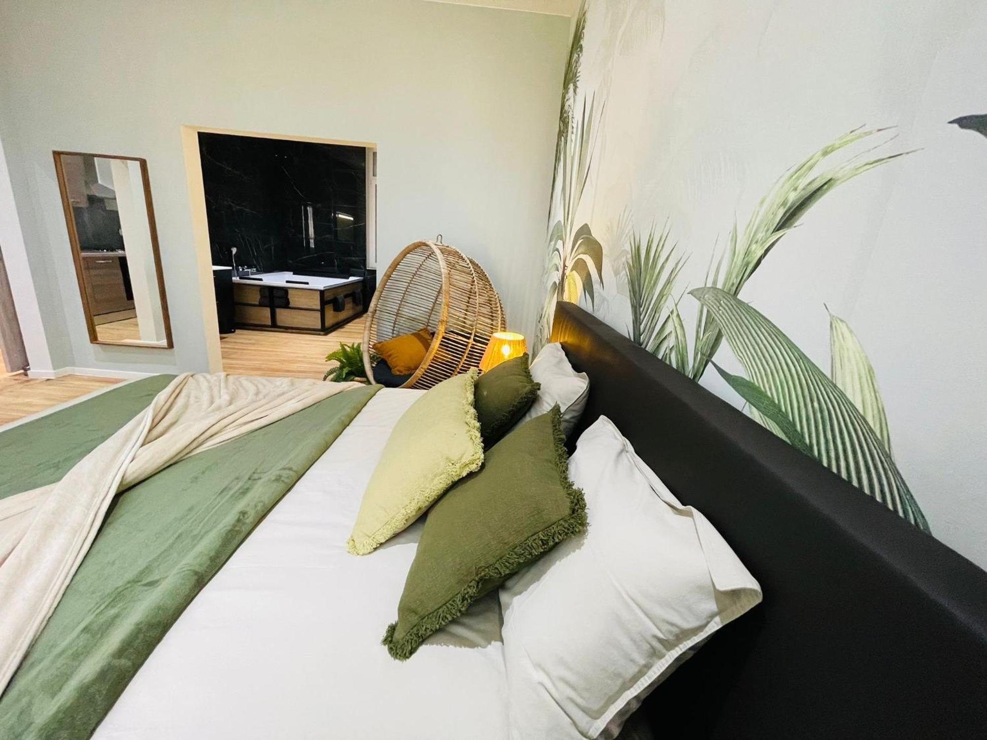 Appartement Exotique Avec Bain Balneo Luik Buitenkant foto