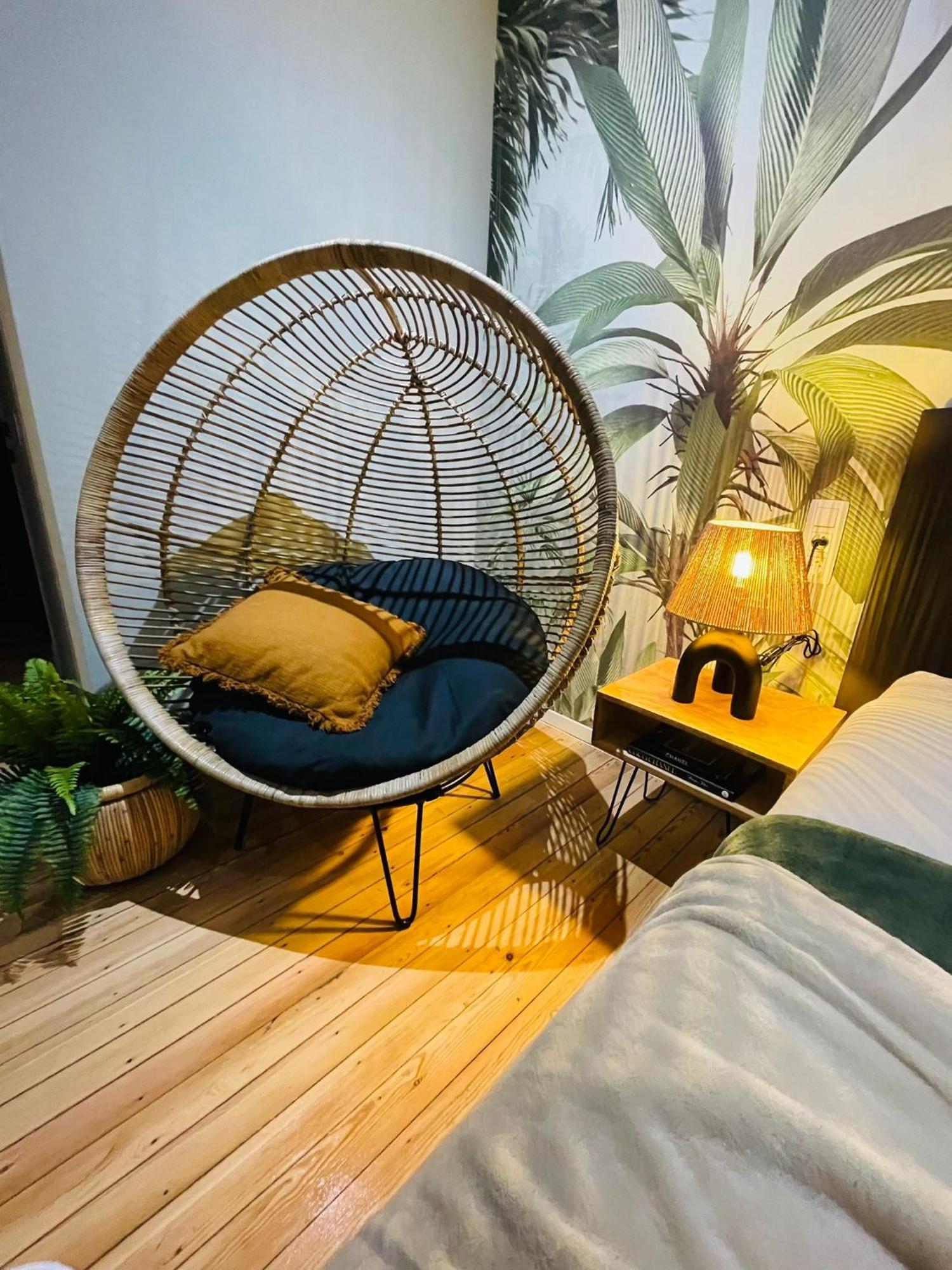 Appartement Exotique Avec Bain Balneo Luik Buitenkant foto