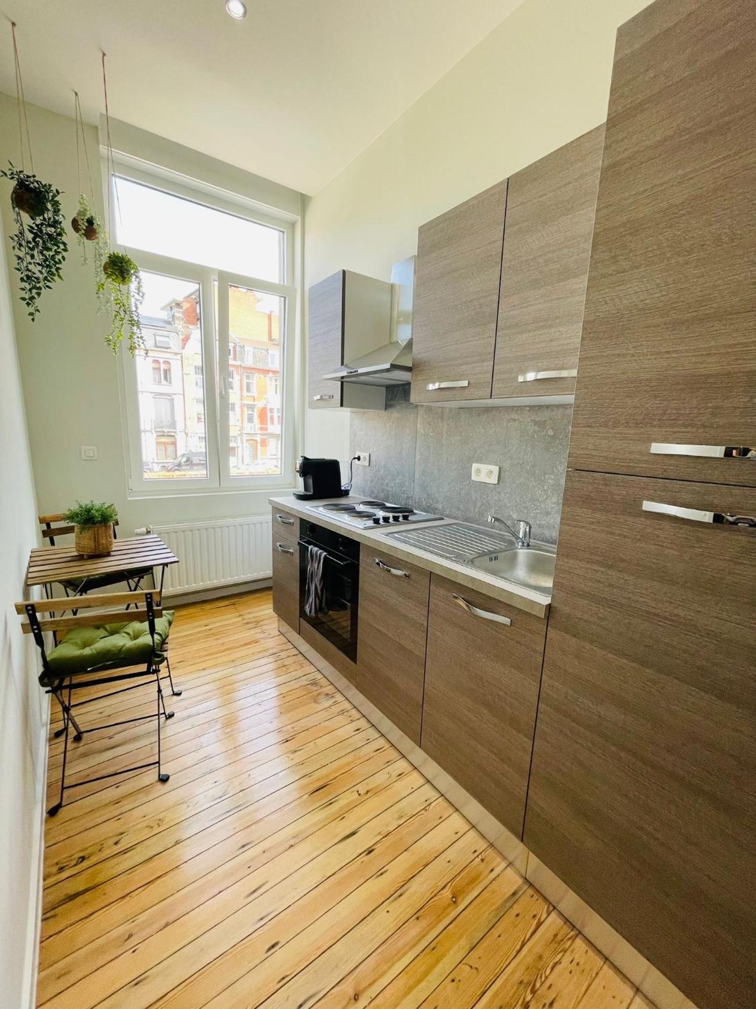 Appartement Exotique Avec Bain Balneo Luik Buitenkant foto